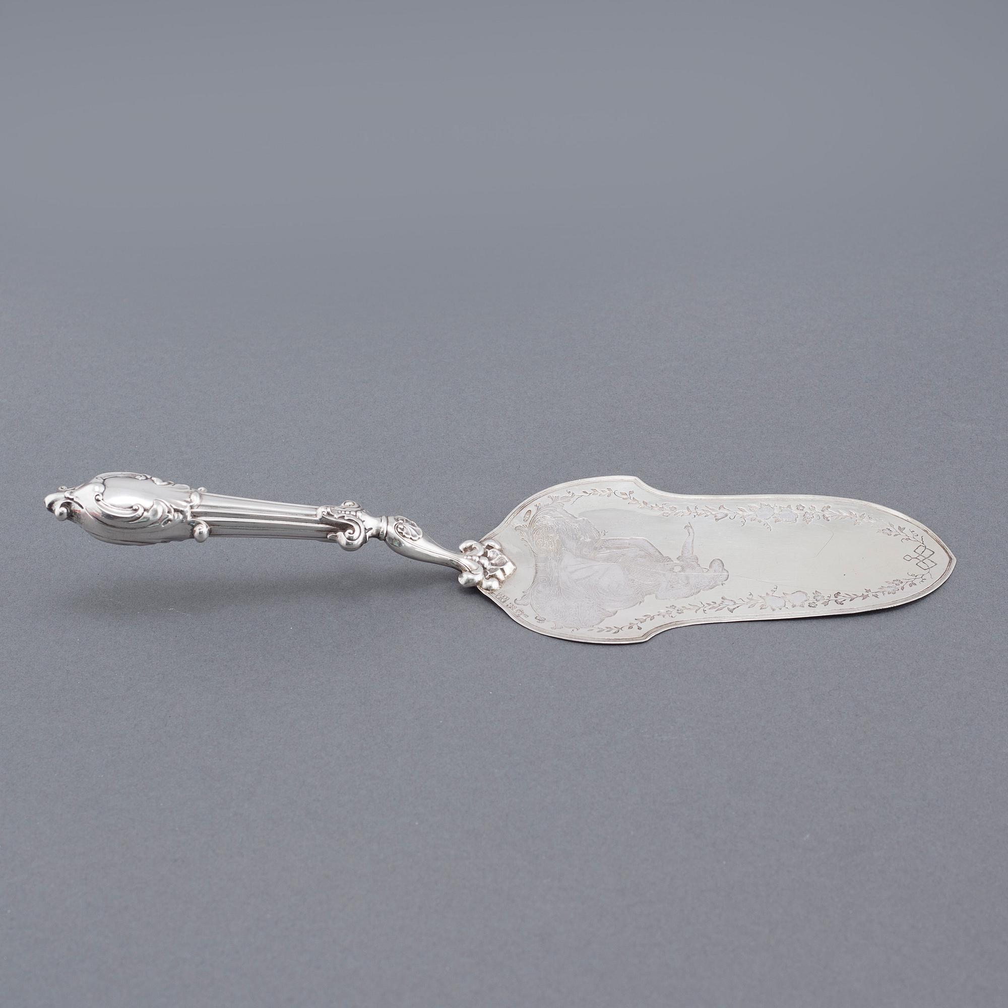 A silver cake server, unidentified master, assayers mark Ludvig Zuck, Riga, 1860? Weight 64 g.