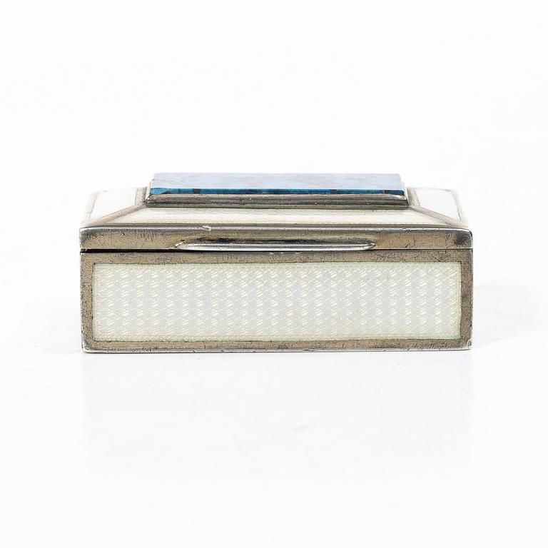 Georg Adam Scheid, a box, Vienna, Austria, circa 1900.