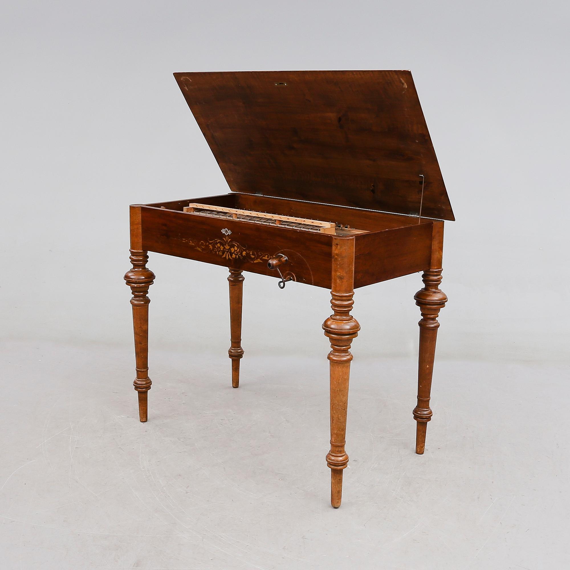MUSIKBORD, 1800-talets andra hälft.
