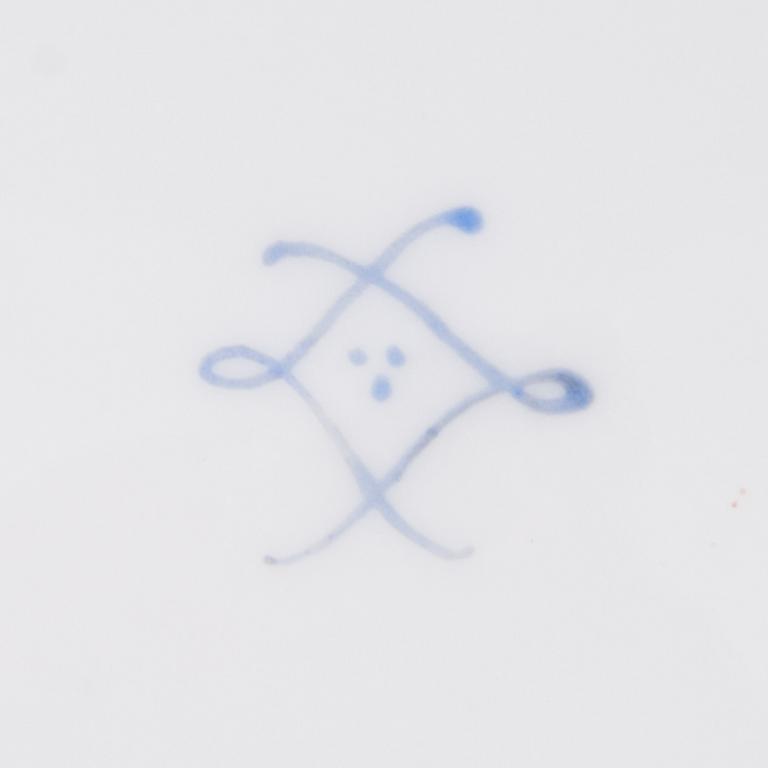 FIVE DECORATIVE PLATES, porcelain, Central Europe, late 19th century and early 20th century.