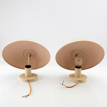 Louis Poulsen, vägglampor ett par modellnr 33058 Danmark sent 1900-tal.