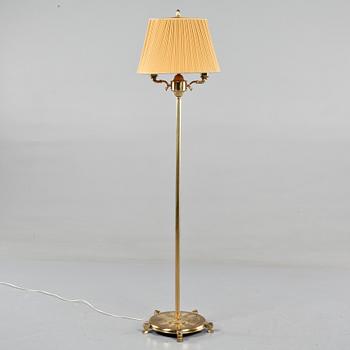 GOLVLAMPA, 1900-talets mitt.