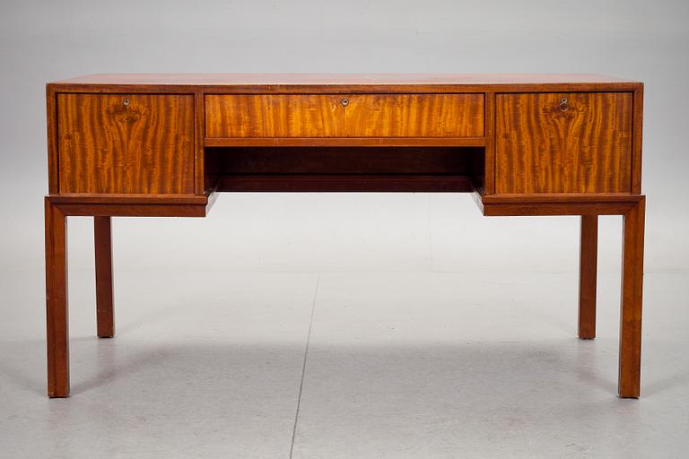 SKRIVBORD, Danmark, 1900-talets första hälft.