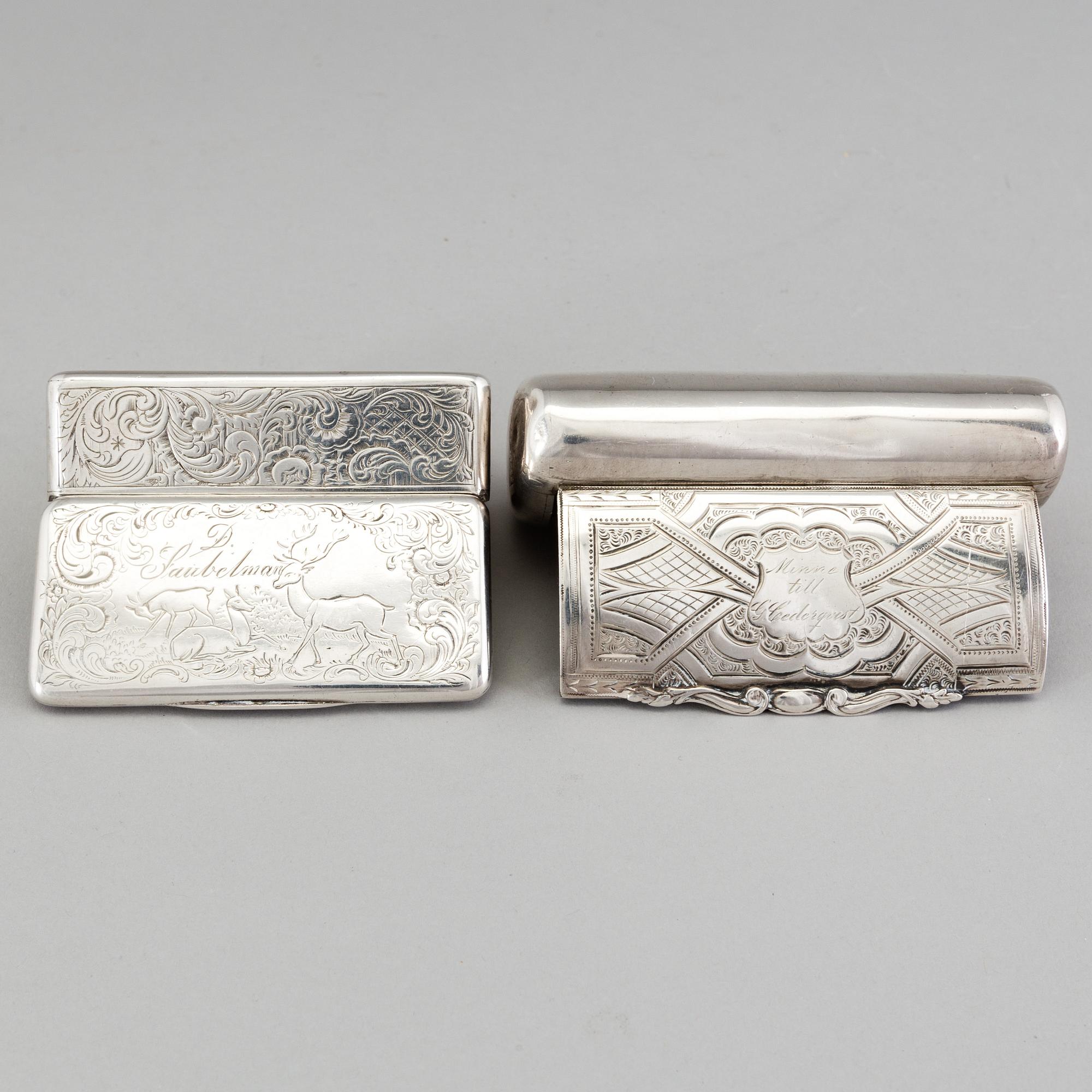 Two silver snuff boxes, C Tengstedt, Gothenburg, 1847, and C. Jonsson, Linköping, 1884. Weight 171 grams.