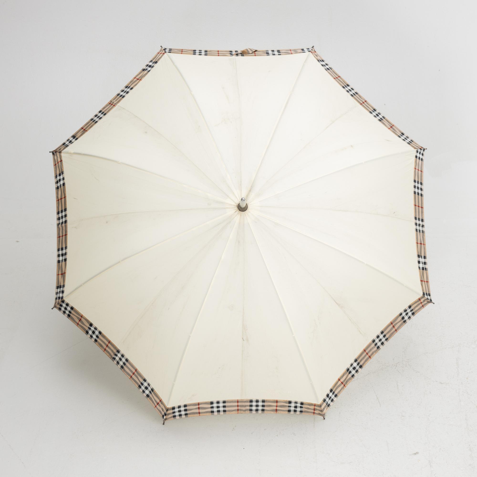 Burberry, Umbrella.