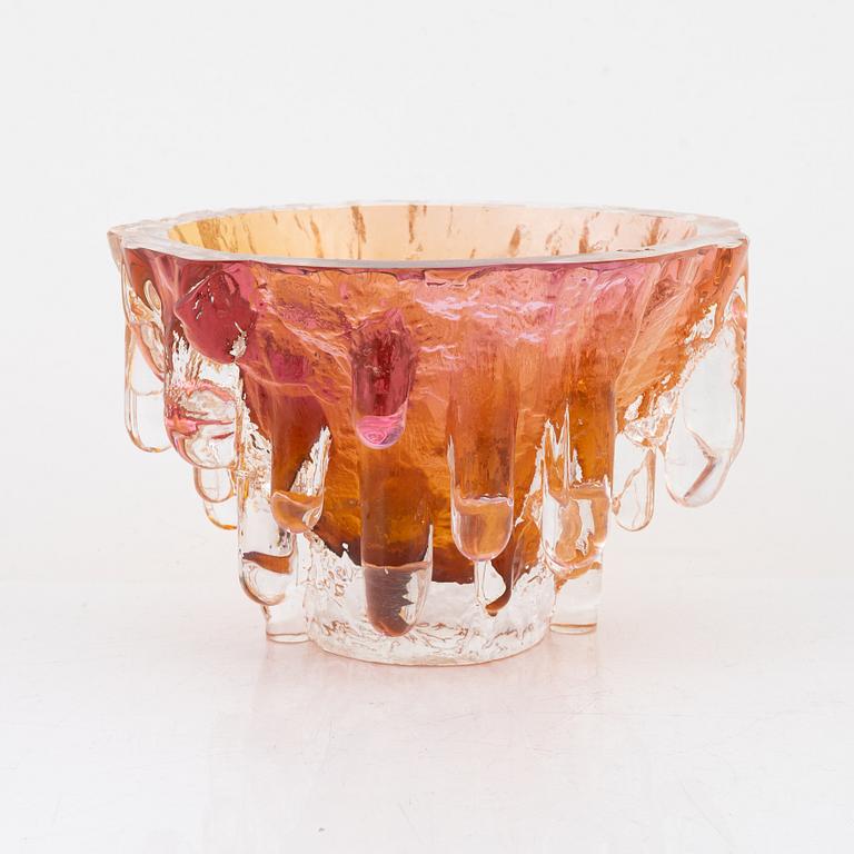 Göran Wärff, a unique glass bowl, Kosta, Sweden.