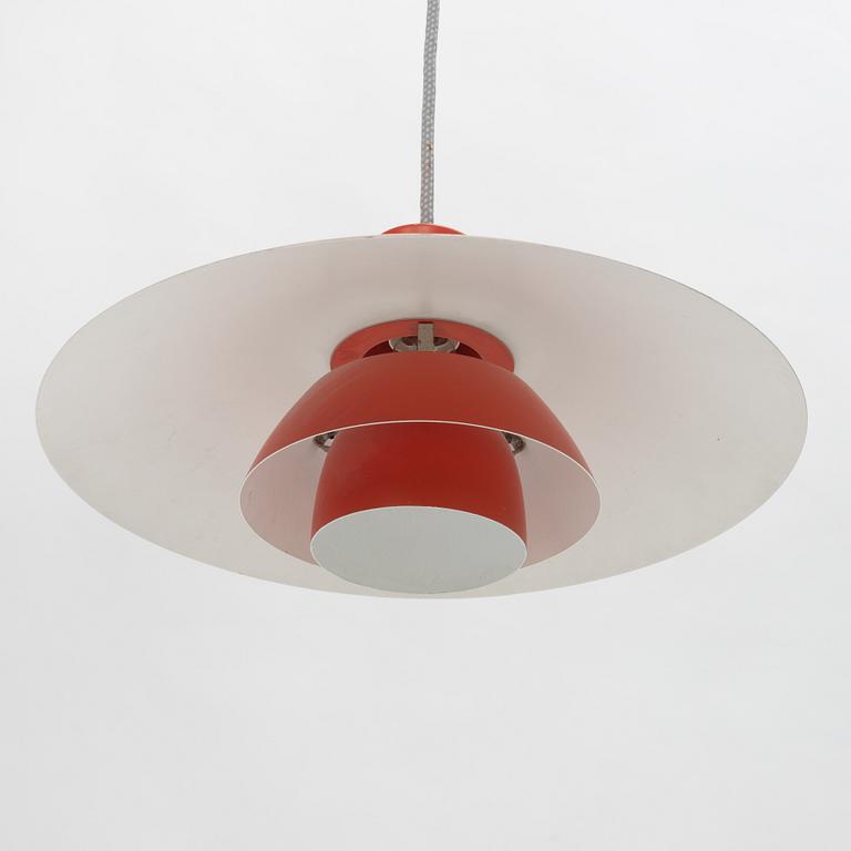 Poul Henningsen, taklampor, ett par, "PH4", Louis Poulsen, Danmark.