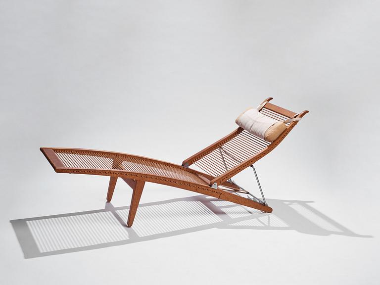 Hans J. Wegner, an oak lounge chair model "JH 524", Johannes Hansen, Copenhagen.