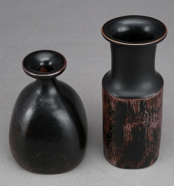 VASER 2 st, Stig Lindberg, Gustavsberg studio, 1976, stengods.