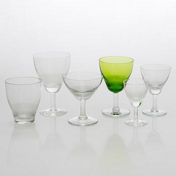 Kaj Franck, glasservis, 70 delar, "Fennia" Nuutajärvi Notsjö. Formgiven 1951.