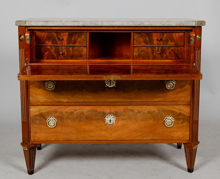 SEKRETÄR, gustaviansk stil, 1800-/1900-tal.