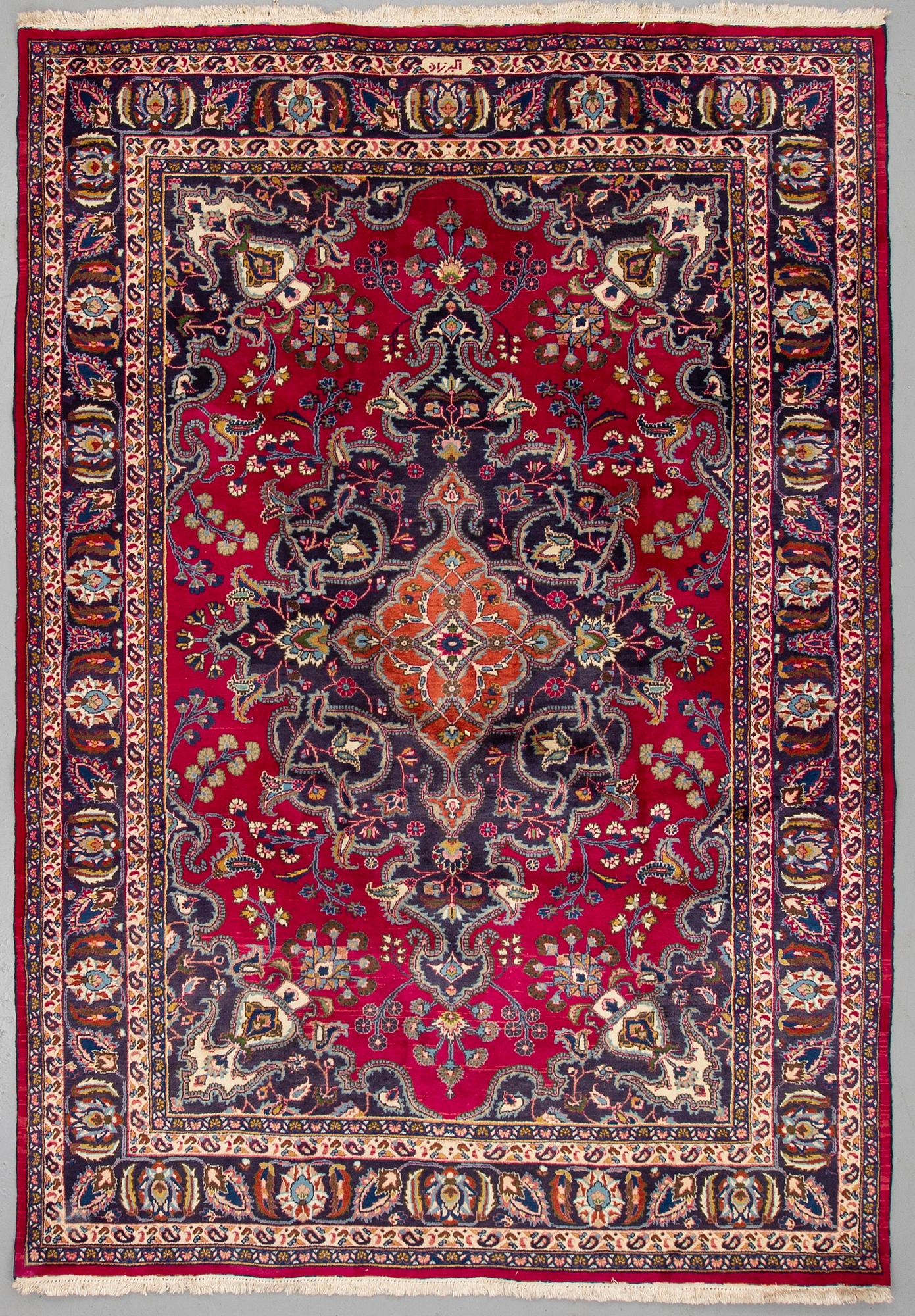 A CARPET, Old Mashad, ca 299 x 206 cm.