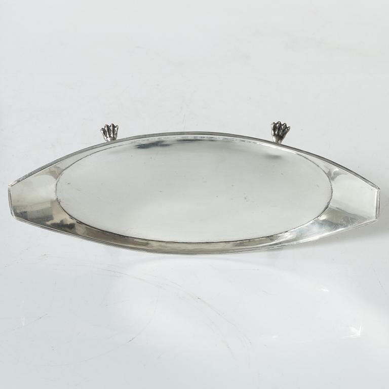 A Swedish Empire silver candle snuffer and tray, Stockholm 1818-1819.