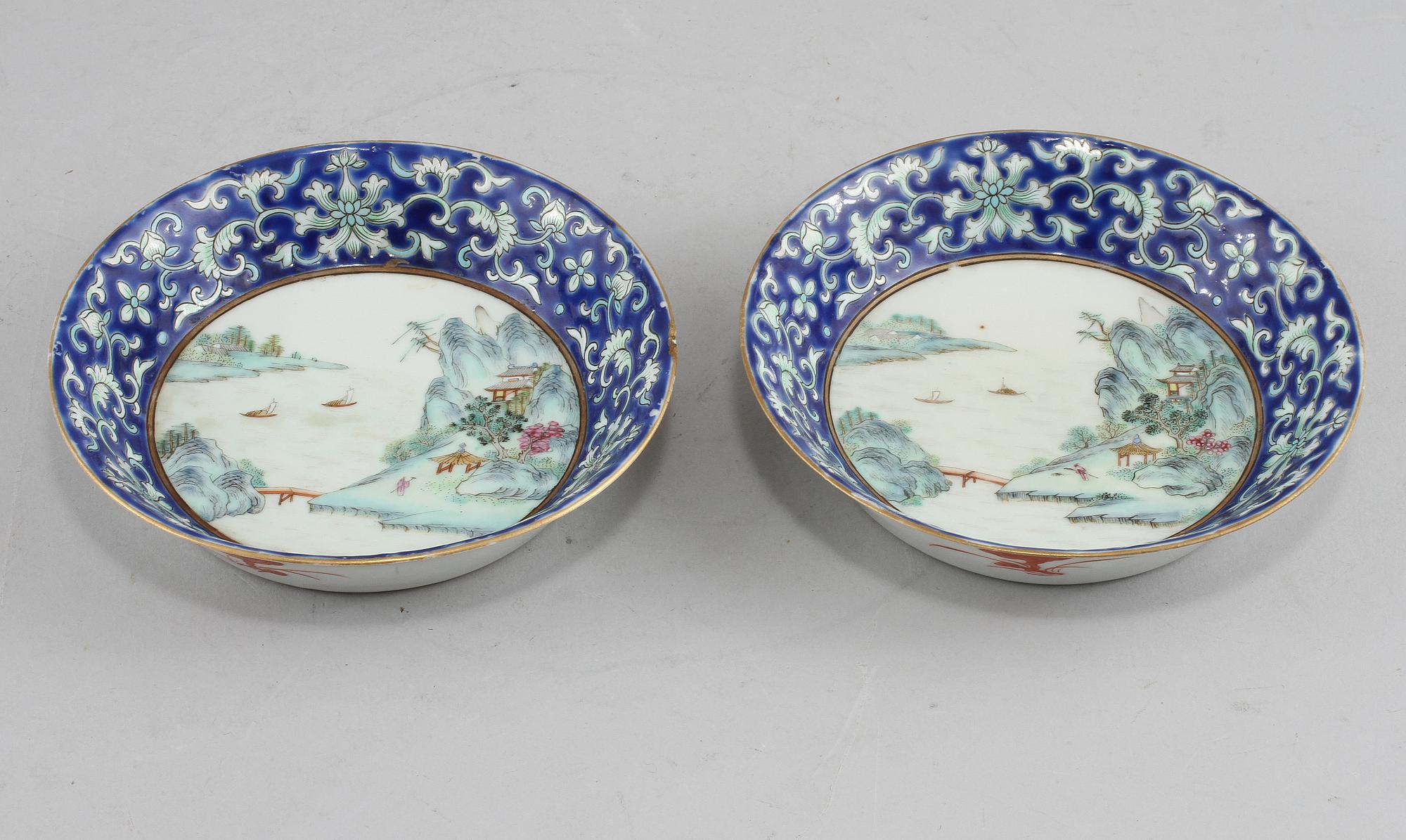 FAT, ett par, porslin, Qing dynastin, 1800-tal.