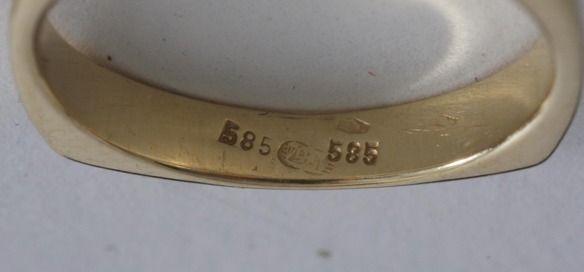 RING, guld 14K med briljant c:a 0.59 ct.