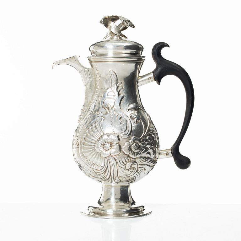Kaffekanna, silver. Troligen Nordtyskland/Danmark, 1700-tal.