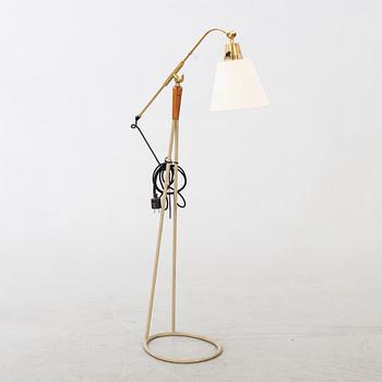 A FLOOR LAMP FORM FALKENBERGS BELYSNING SWEDEN MID 20TH CENTURY.