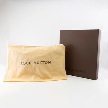 Louis Vuitton, "Neverfull GM" väska.