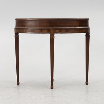 Jardinière / flower table, Louis XVI style, circa 1900.