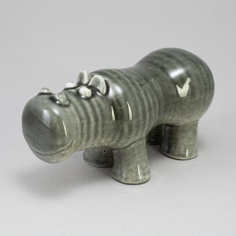 A stoneware figurine by Lisa Larson for Gustavsberg 1966-70.