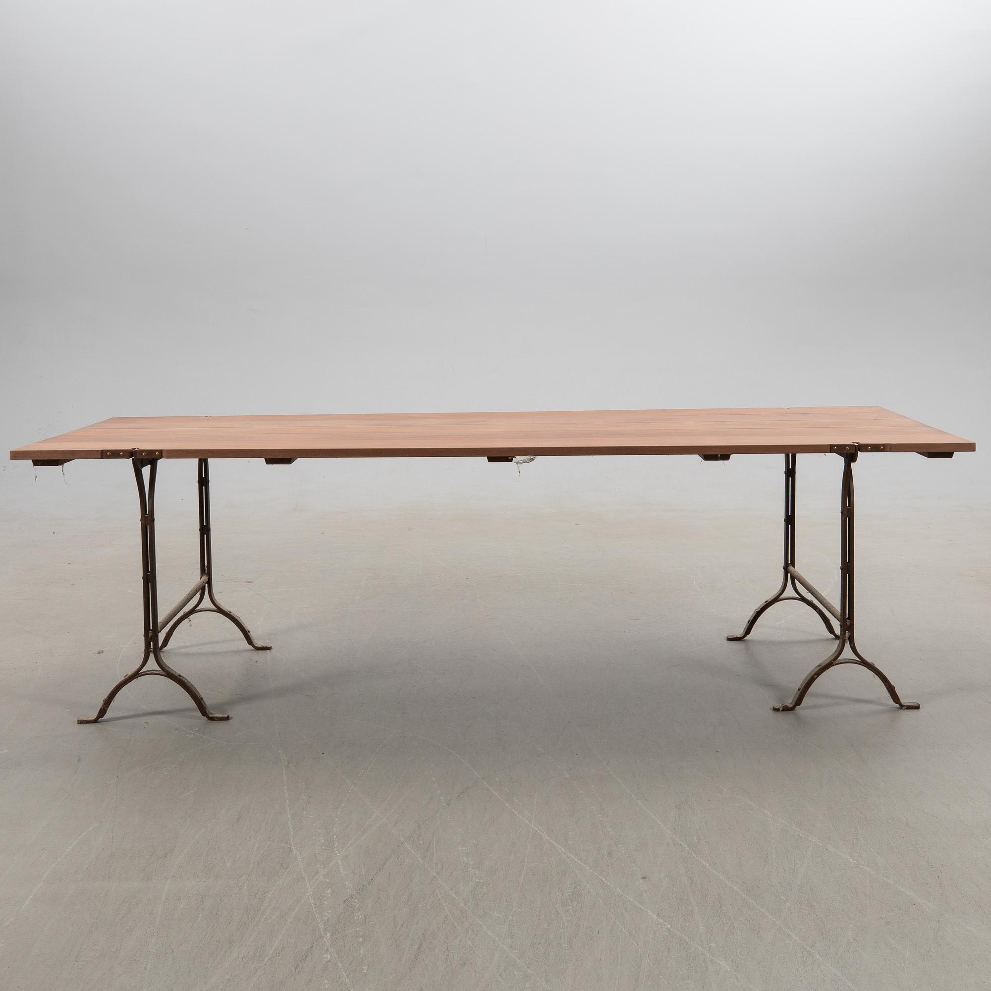 Trädgårdsbord, "Trestle" Hope, 2000-tal.