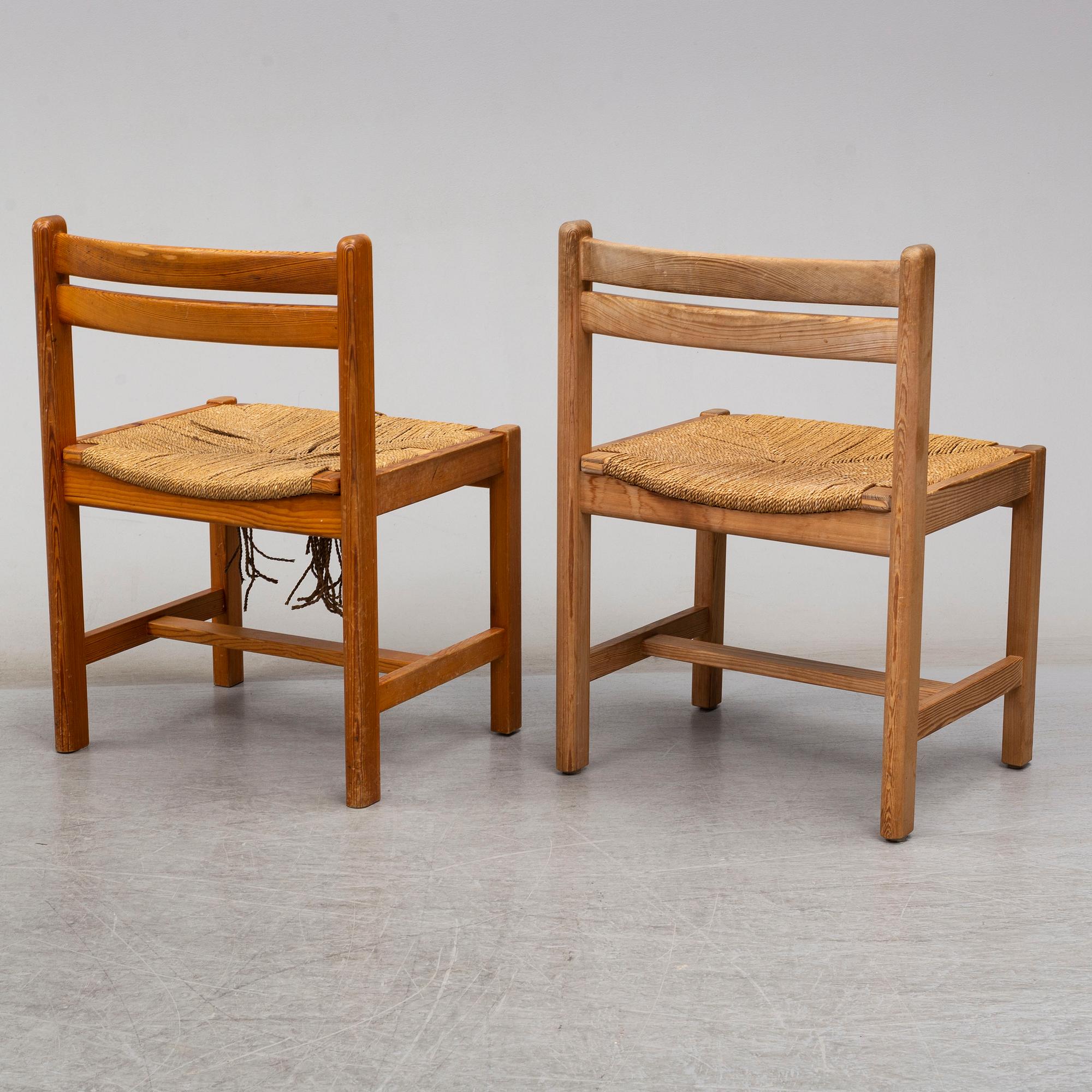 BØRGE MOGENSEN, a dinner table and 10 chairs, model Asserbo,   AB Karl Andersson & Söner.