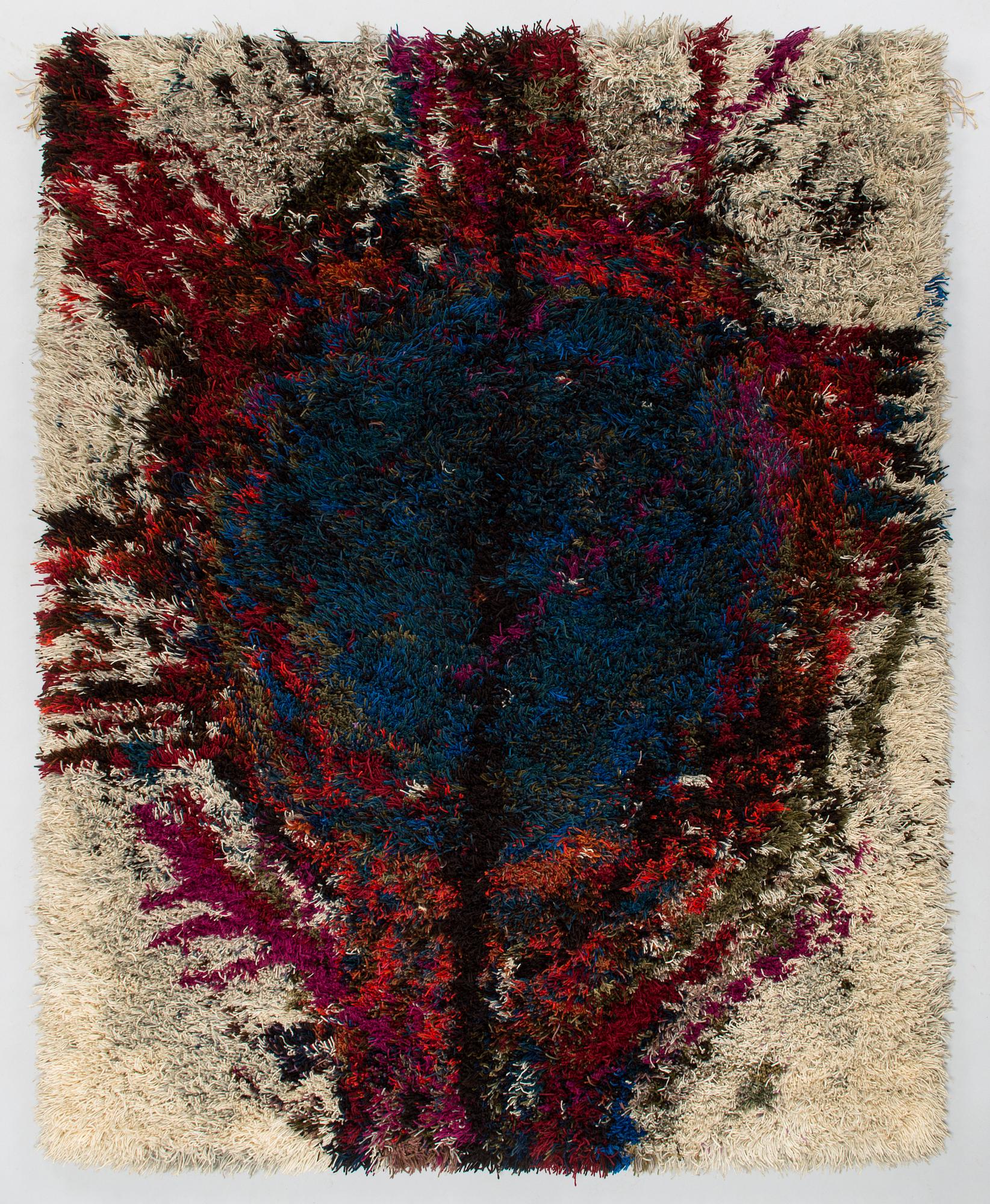 Reino Koski, a Finnish long pile rug for Neovius. Circa 160 x 125 cm.