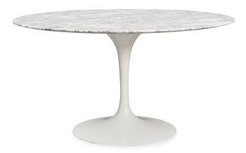 108. An Eero Saarinen 'Tulip' white marble and lacquered metal dining table, Knoll International, USA.