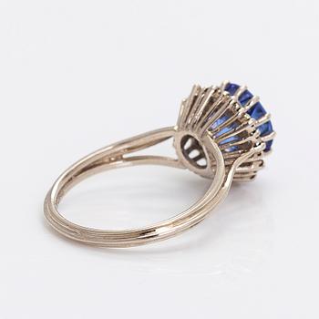 Ring, faceted tanzanite, brilliant cut diamonds, 14K white gold, 1973.