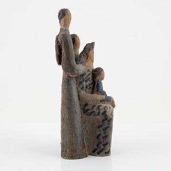 Lisa Larson, a stoneware sculpture of a family, Gustavsberg, Sweden ca 1980 (blurred date).