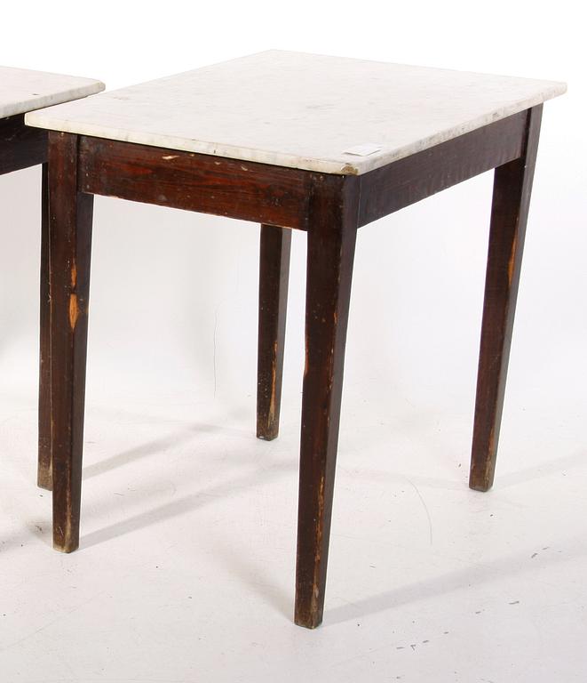 STOLAR, 6 st samt BORD. Stockholms Bryggeri AB.