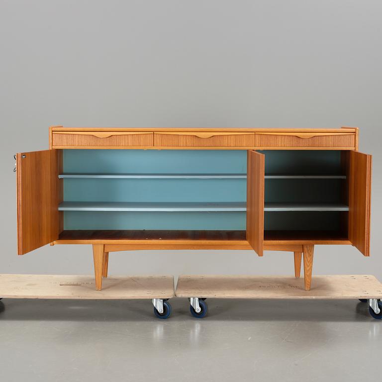 SIDEBOARD, teak, 1960-tal.
