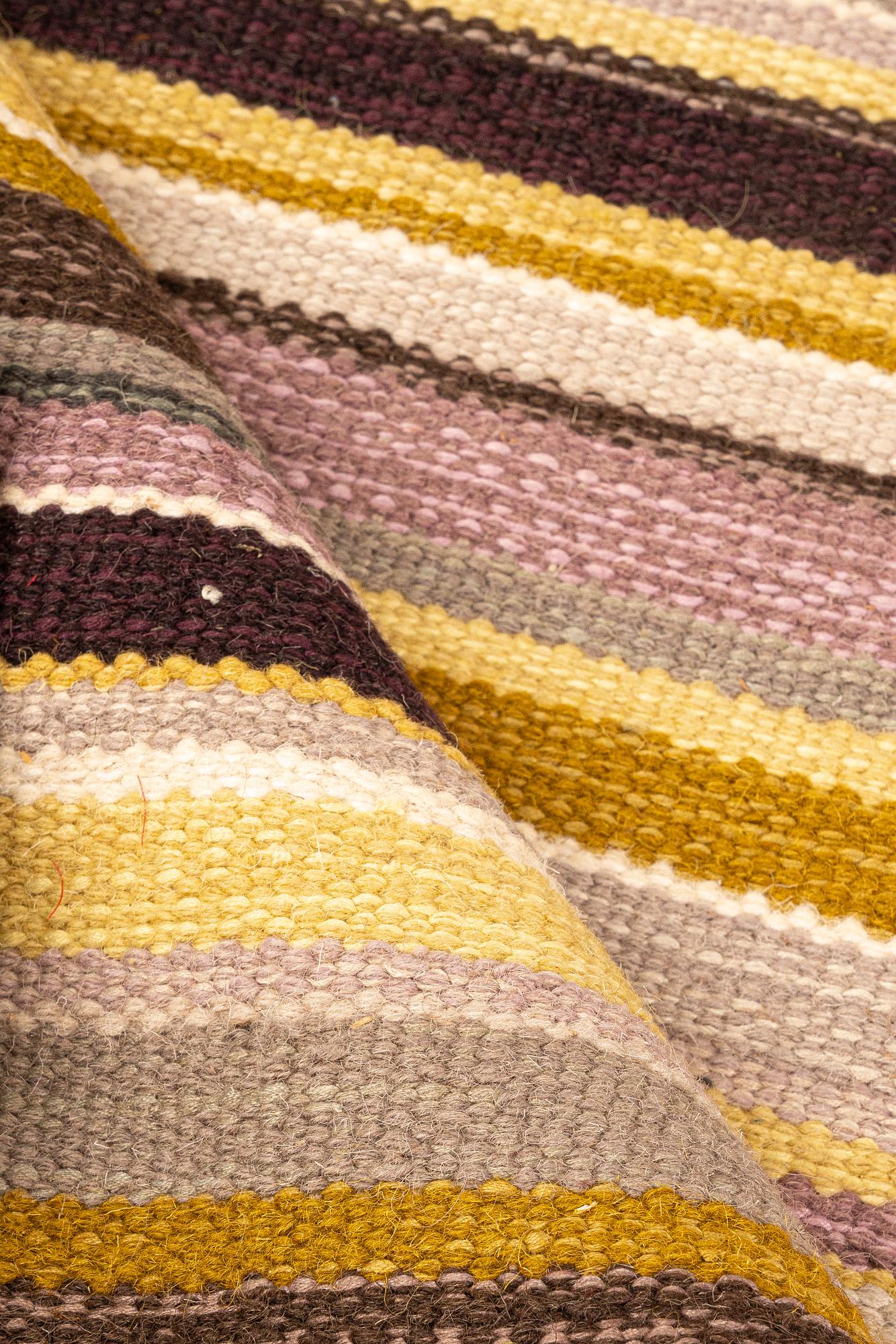 Rug, flat weave, ca 240 x 160 cm.