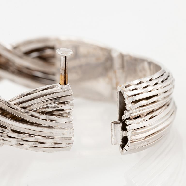 Eric H Olson, Untitled, 3 pcs.