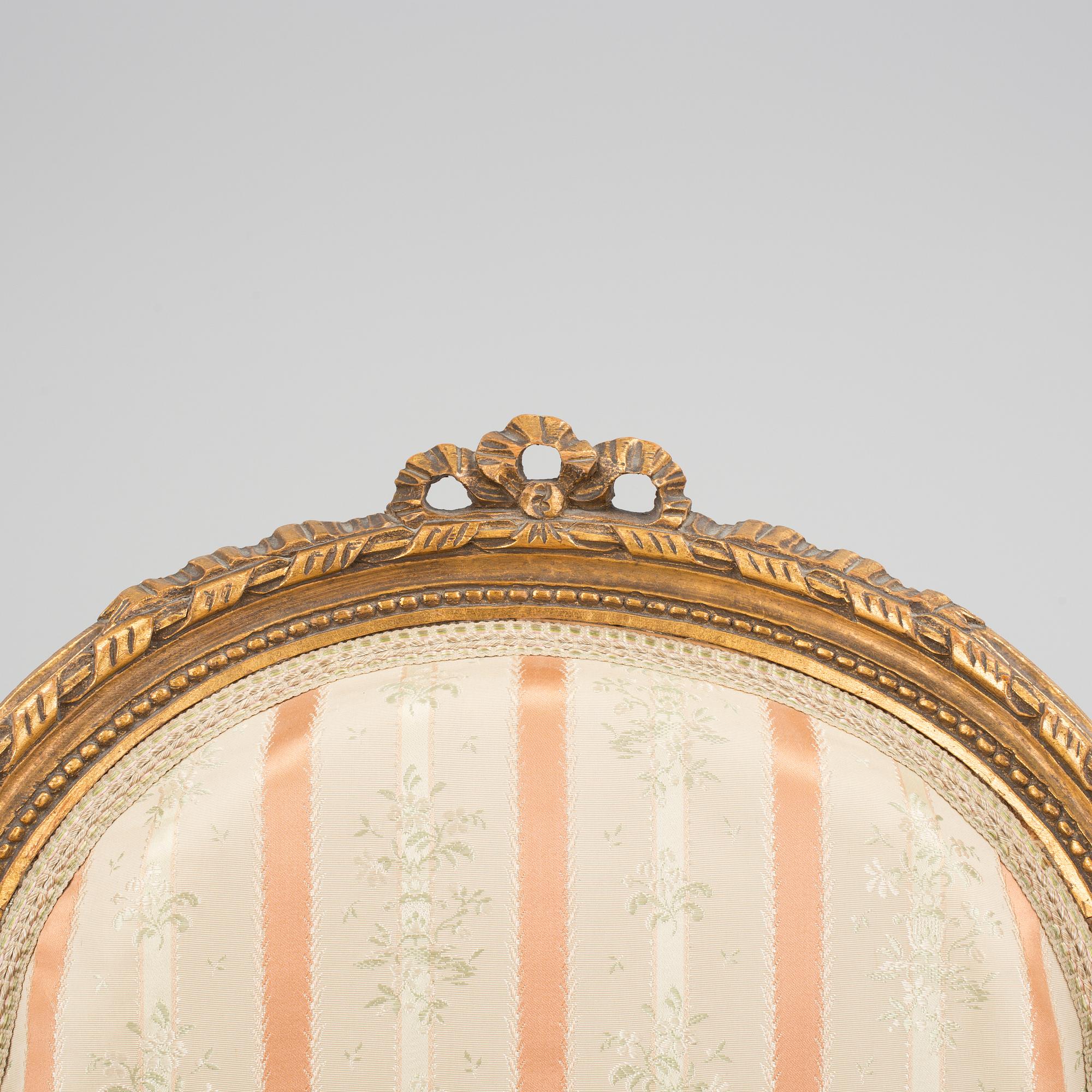 SALONGSGRUPP, 4 delar, Gustaviansk stil, 1900-talets början.