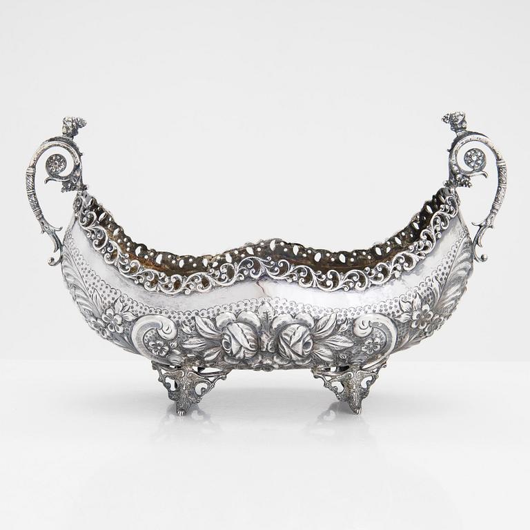 A silver bowl, marked MK 900, possibly Indonesia, mid-20th century.