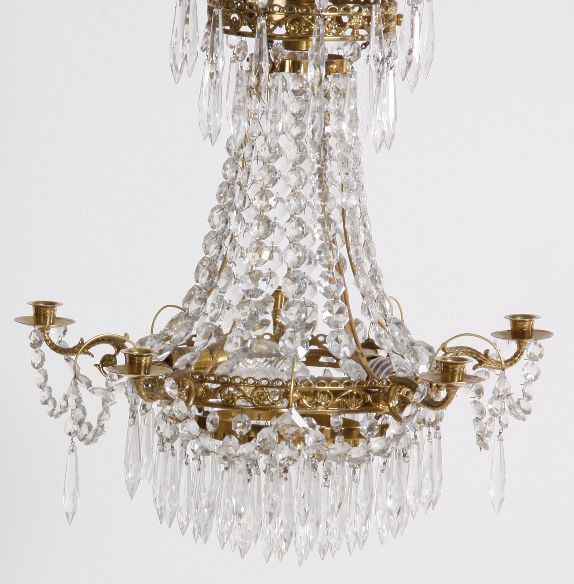 TAKKRONA, gustaviansk stil. 5 ljusarmar, h 50.