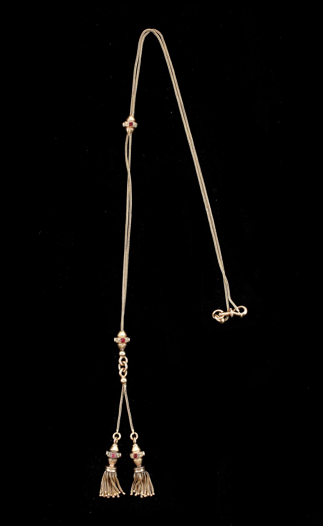 COLLIER, 18k guld med små röda stenar, Frankrike, sannolikt 1800-tal. Vikt 12g.