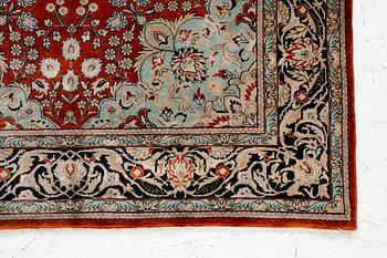 Carpet, Tabriz, silk, approx. 152 x 92 cm.