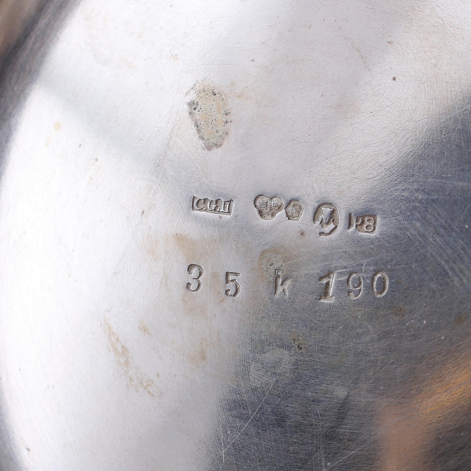 BÄGARE, 2 st, silver, CG Hallberg och GAB, Stockholm 1941 och 1939. Vikt ca 464 gram.