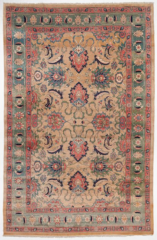 Matta, Heris, ca 600 x 390 cm.