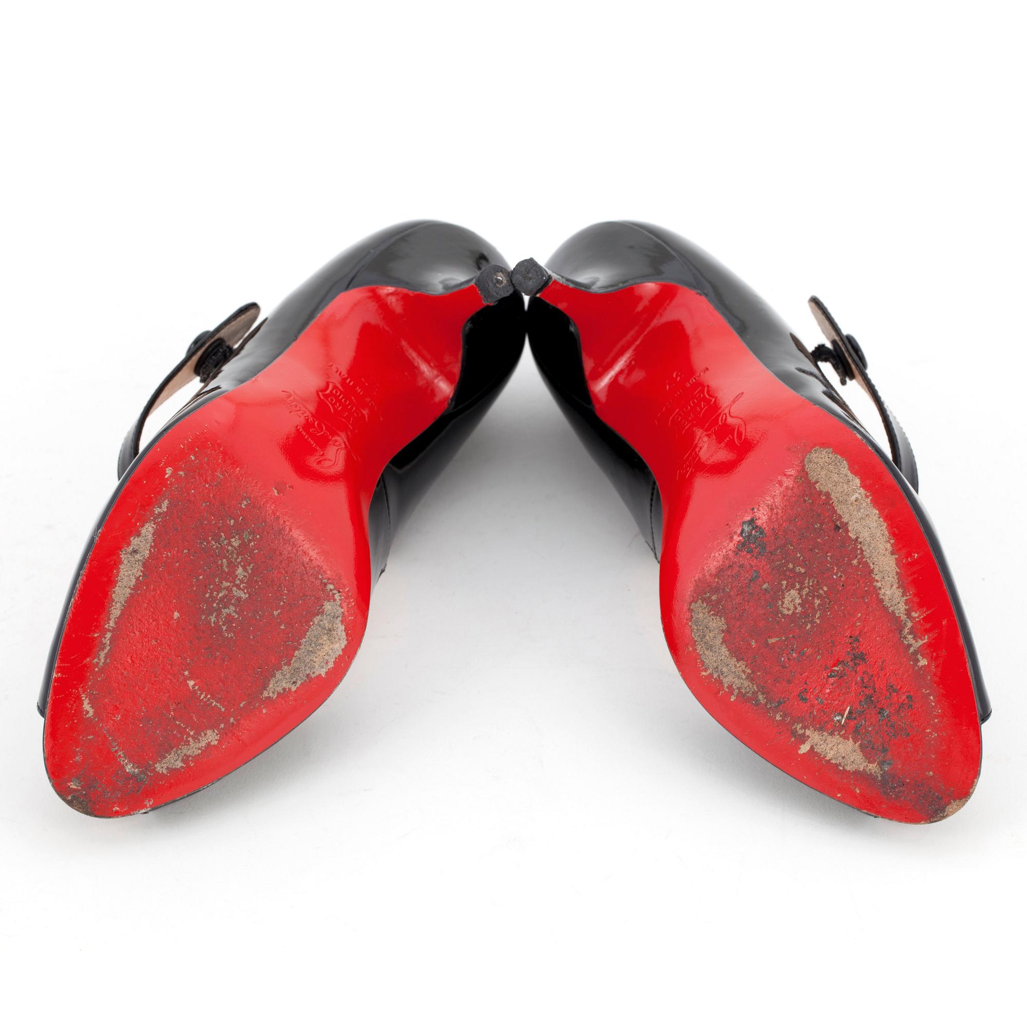 CHRISTIAN LOUBOUTIN, a pair of patent leather shoes, "Mary Janes". Size 37.