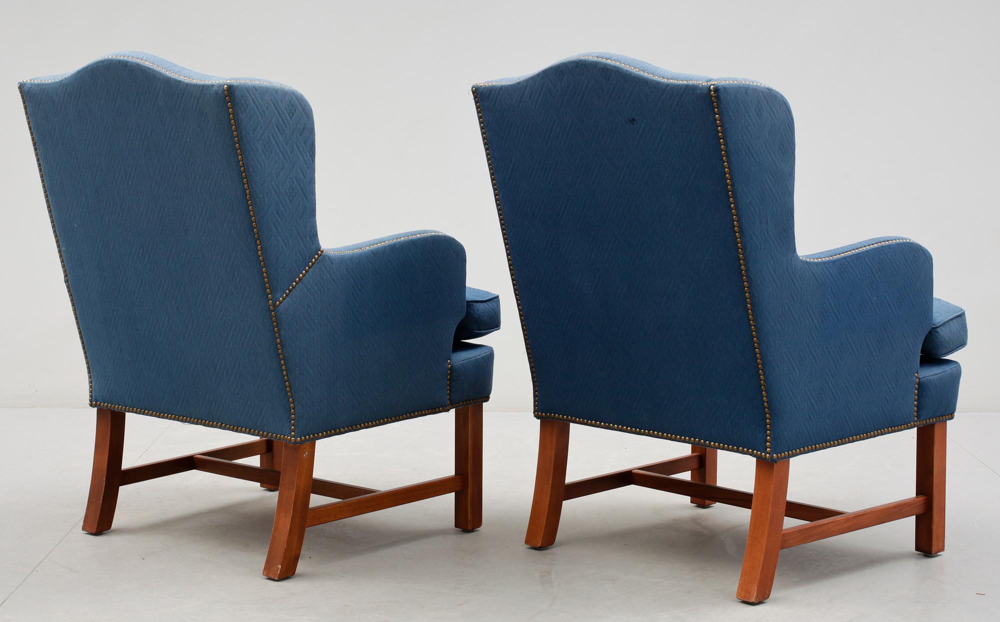 FÅTÖLJER, ett par, Norell, 1900-talets slut.