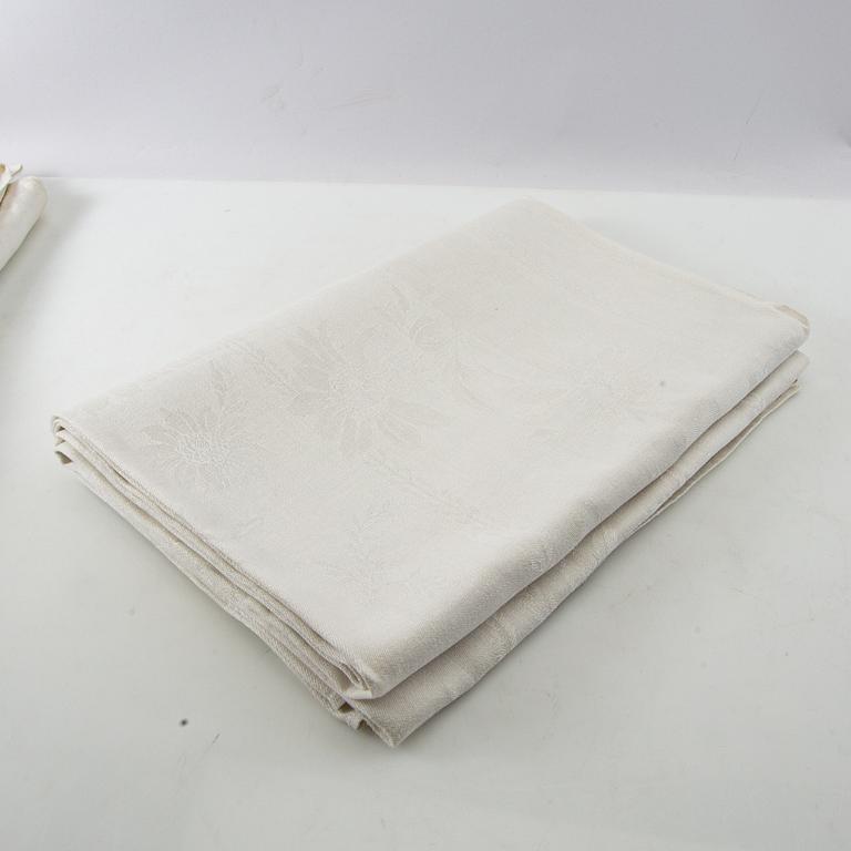 Tablecloths 4 pcs early/mid 20th century damask.