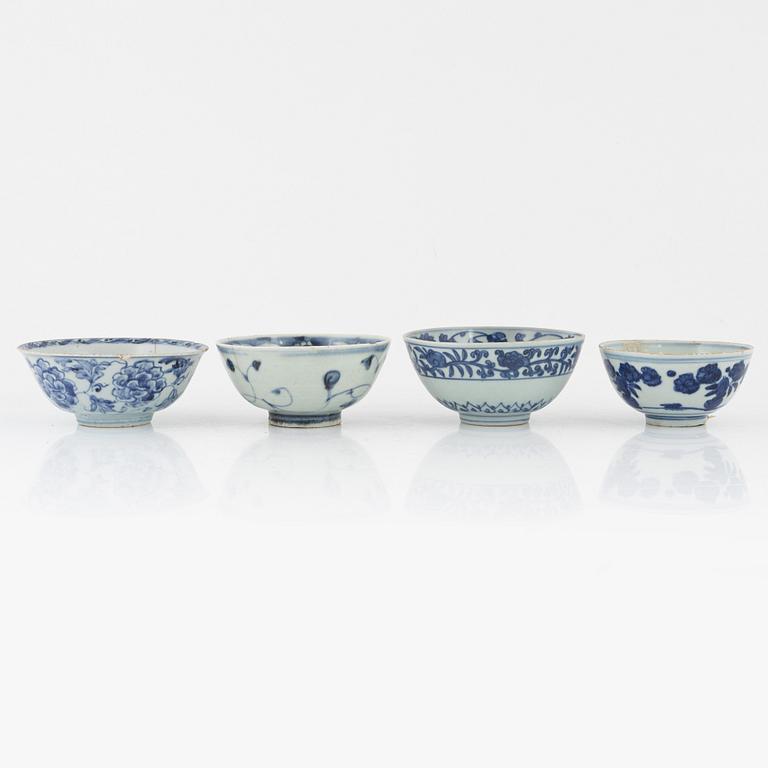 Skålar, 4 st, porslin, Kina, Mingdynasti (1368-1644).