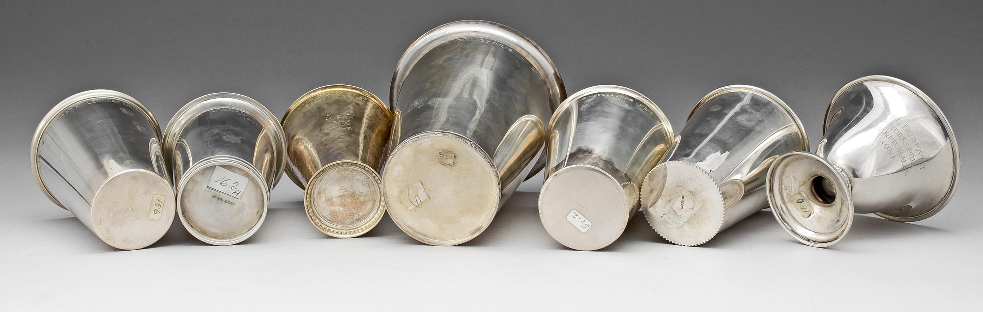 BÄGARE samt SKÅL, 7 delar, silver, bl a Möllenborg. Tot ca 1132 g.