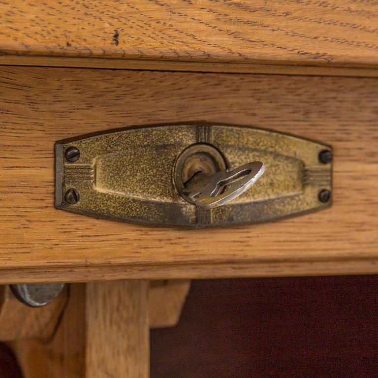 A German oak filing cabinet, first half of the 20th century.