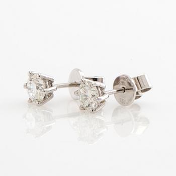 Earrings, a pair, 18K white gold with brilliant-cut diamonds.