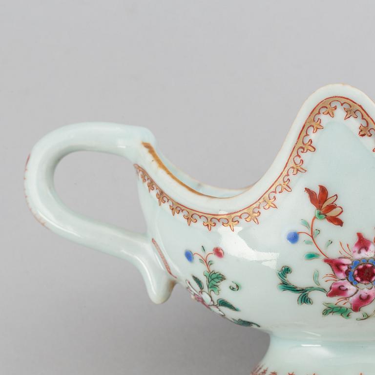 A famille rose sauce boat, Qing dynasty, Qianlong (1736-95).