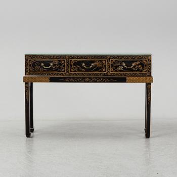 SIDEBOARD, lackerat trä. Kina, 1900-tal.